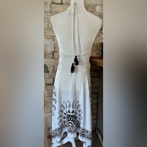 Advance Apparels Monochrome Halter Dress - Picture 3 of 4